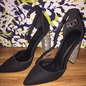 BEAUTIFUL GLITTER BLING HEELS